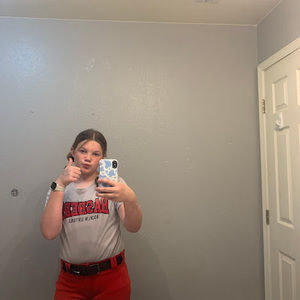 Meet your Posher, Avery